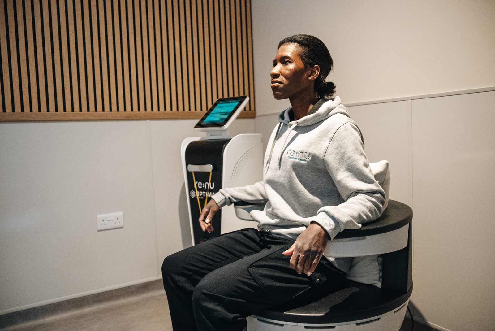 A fully-clothed session on the CoreFocus electromagnetic chair